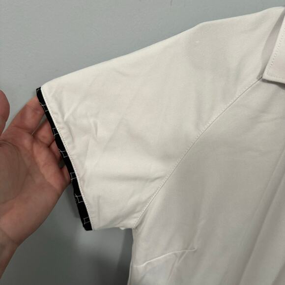 Aspire Dri-Logic White & Black Keyhole Neckline Polo Shirt Size Medium - Picture 2 of 7